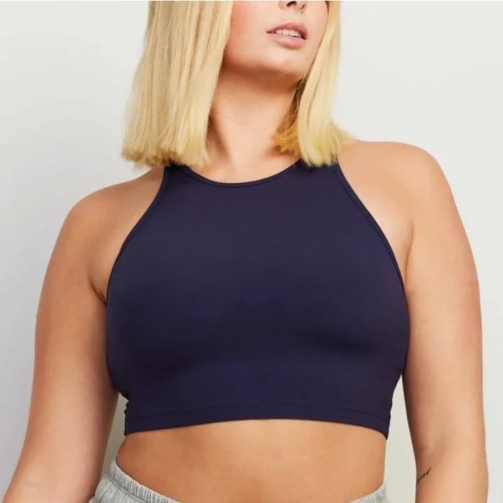 Stori Unscripted Cropped Shelf Tank in Ink